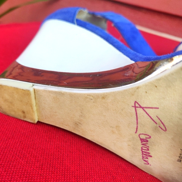 Chinese Laundry platform pumps - Picture 3 of 7